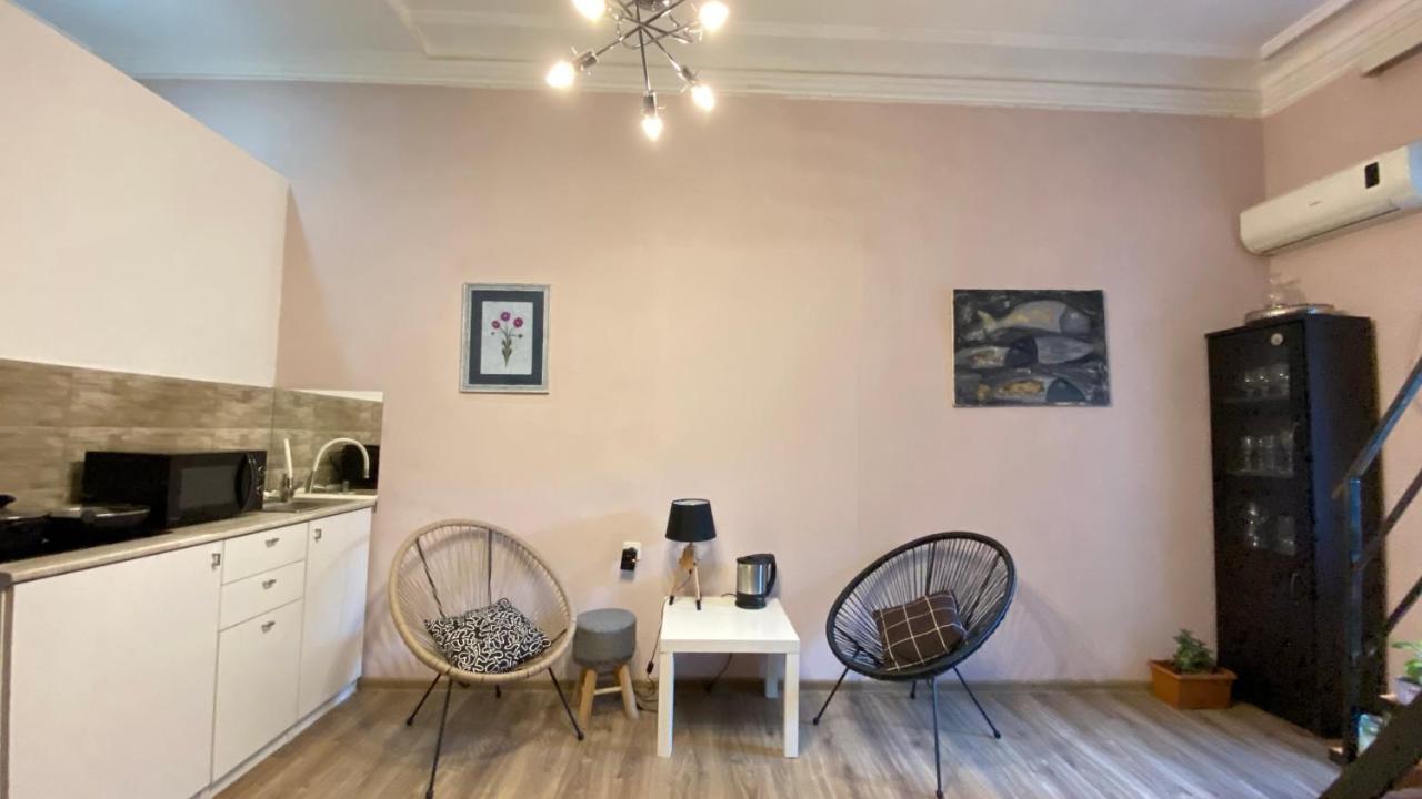 Art Apartment In Kala Tbilisi Historic District Εξωτερικό φωτογραφία